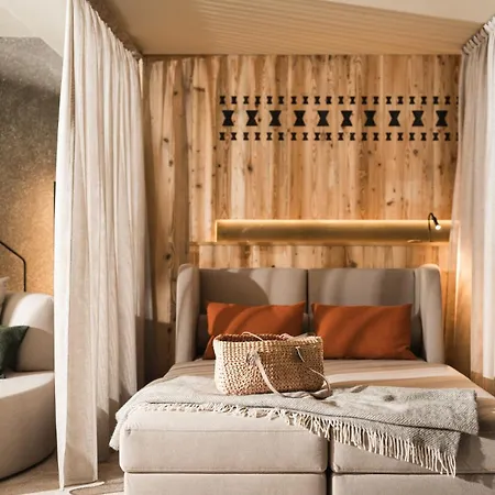 Falkensteiner Hotel Antholz - Adults only-3