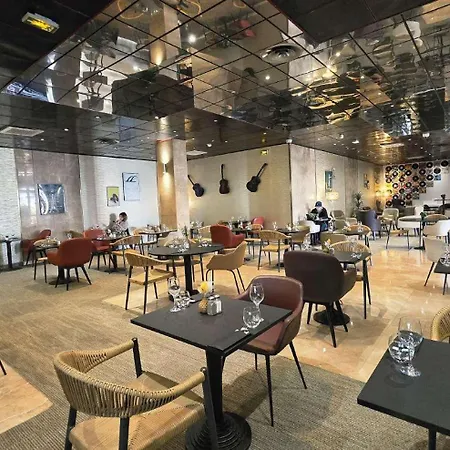 ibis budget Paris Porte de Bercy-2