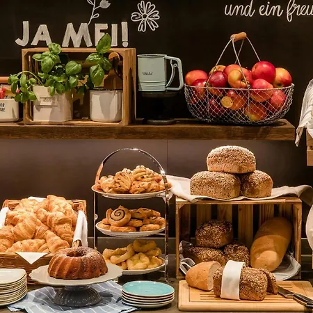 Motel One Frankfurt Messe-3