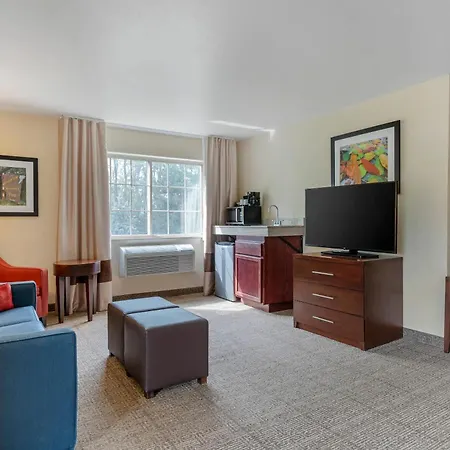 Comfort Suites Lake Geneva East-3