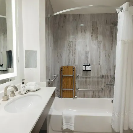 Voco Hotel Napoleon Memphis By Ihg-3
