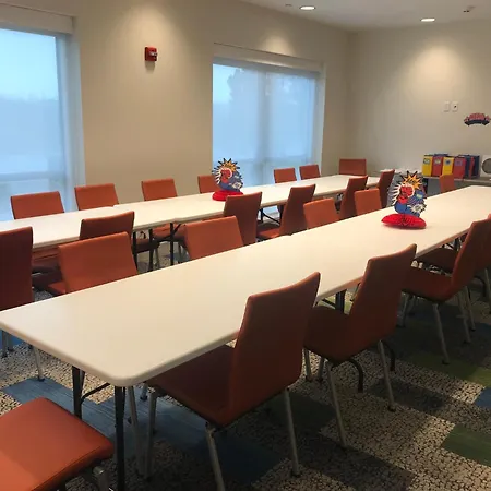 Holiday Inn Express & Suites - Elizabethtown North By Ihg-3