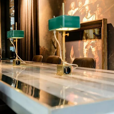 Motel One Amsterdam-Waterlooplein-2