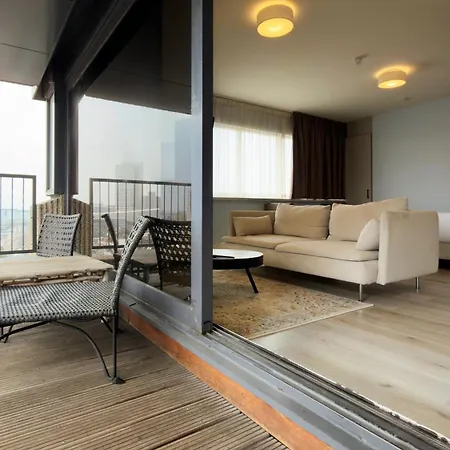 Rotterdam Teleport Hotel-2