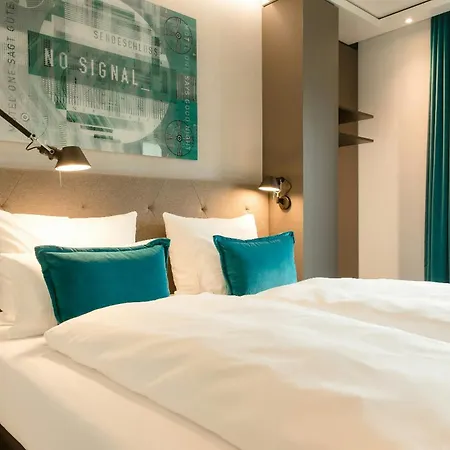 Motel One Köln-Messe-3