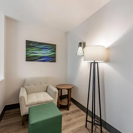 Comfort Suites Colorado Springs East - Medical Center Area-3
