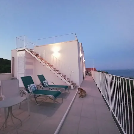 Lilliput Guest House-Noli-3