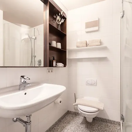 Boutique Hotel Murmeli - Ski In & Ski Out-3