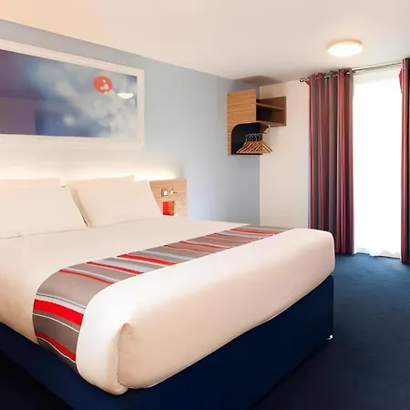 Travelodge Norwich Central Riverside-2