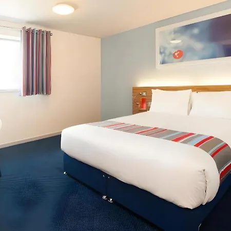 Travelodge Bournemouth Seafront-3