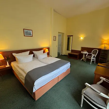 Hotel am Luisenplatz-3