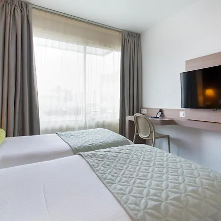 Best Western Plus La Marina-3