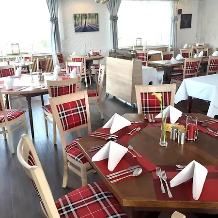 Land-gut-Hotel Zum alten Forsthaus-3