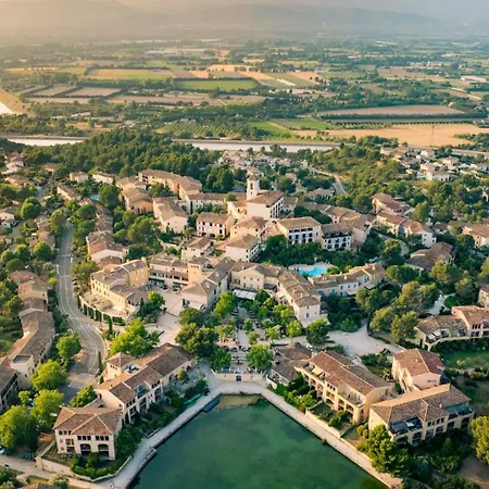 Village Pierre&Vacances Pont Royal en Provence-3