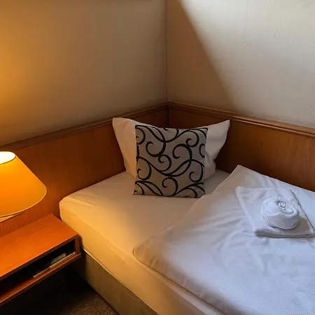 Hotel Zum Kanzler-3