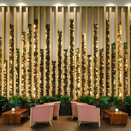 Sheraton Tampa Brandon Hotel-3