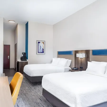 Holiday Inn Express Pratt By Ihg-3