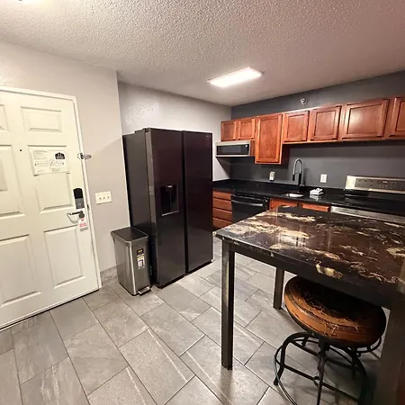 River Hills Hotel- Mankato-3