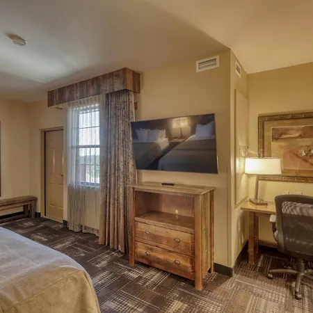 The Lodge At Deadwood-2