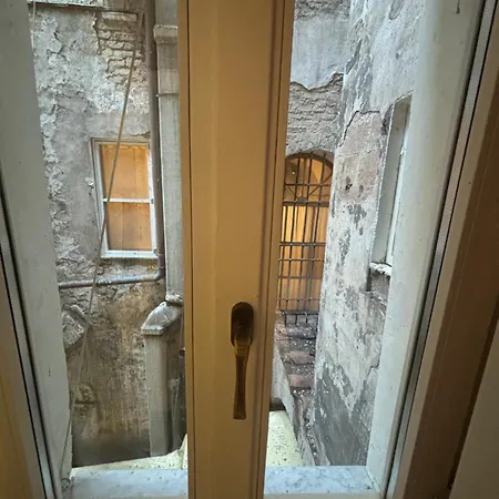 B&B Pantaneto - Palazzo Bulgarini-2