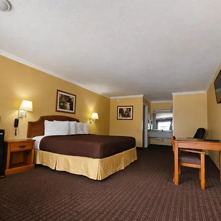 Rodeway Inn Killeen Near Fort Hood-3