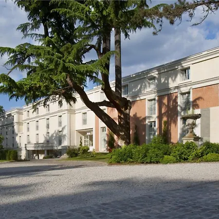 Waldorf Astoria Versailles - Trianon Palace-2