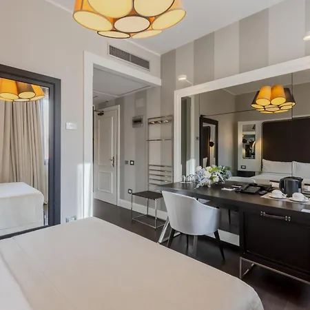 Hotel Grande Italia-2