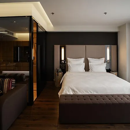 11 Mirrors Design Hotel-2
