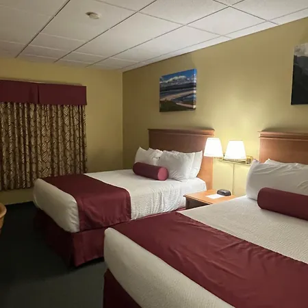 Shallow Bay Motel & Cabins Conference Centre-2