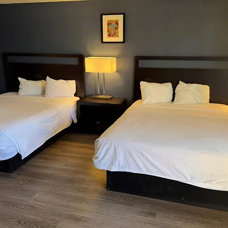 Travelodge By Wyndham Hemet Ca-3