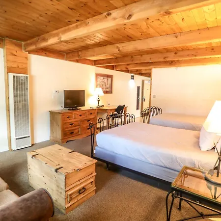 The Boulder Creek Lodge-3