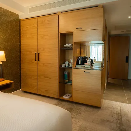 Lincoln Plaza Hotel London, Curio Collection By Hilton-2