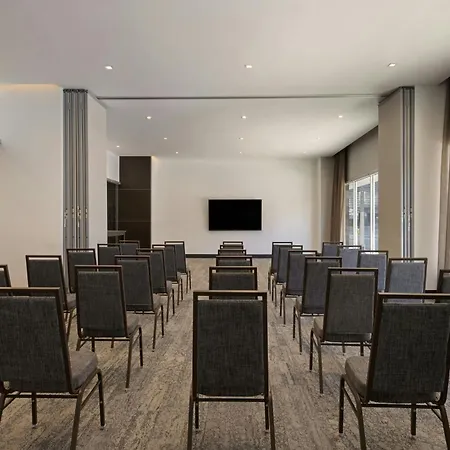 Ac Hotel By Marriott Beverly Hills-3