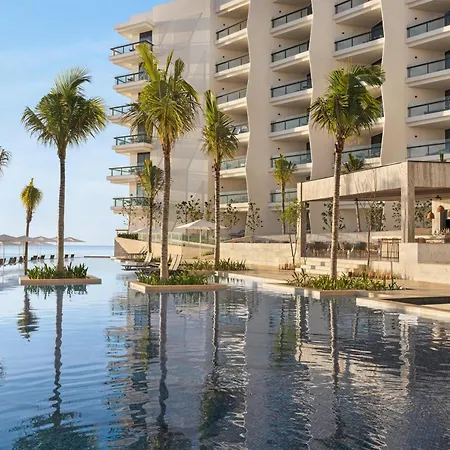 Hilton Cancun, An All-Inclusive Resort-2