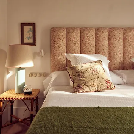 Cristine Bedfor Mahon Boutique Hotel-2
