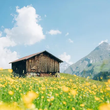 Post Lech Arlberg-3