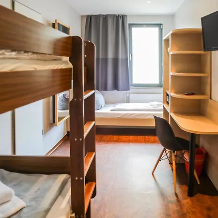 Acama Hotel & Hostel Kreuzberg-2