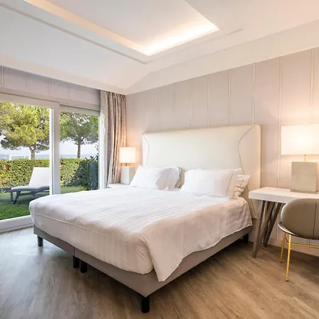Splendido Bay Luxury Spa Resort-2