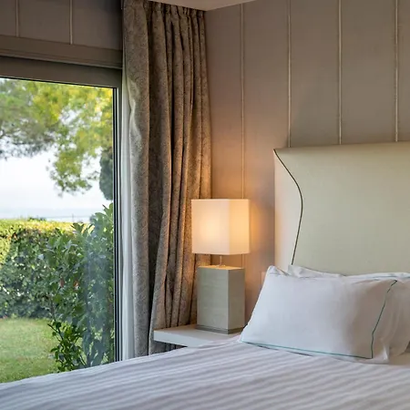 Splendido Bay Luxury Spa Resort-3