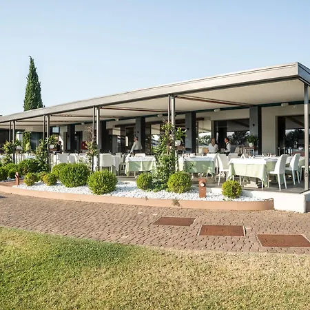 Splendido Bay Luxury Spa Resort-2