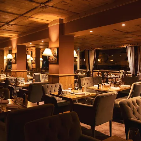 Hotel Au Chamois d'Or-2