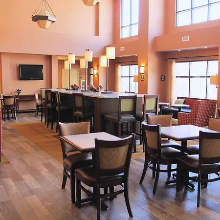 Hampton Inn & Suites Green River-3