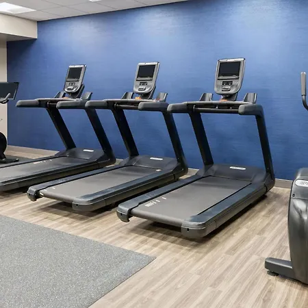 Hampton Inn & Suites Charlottesville At The University-2