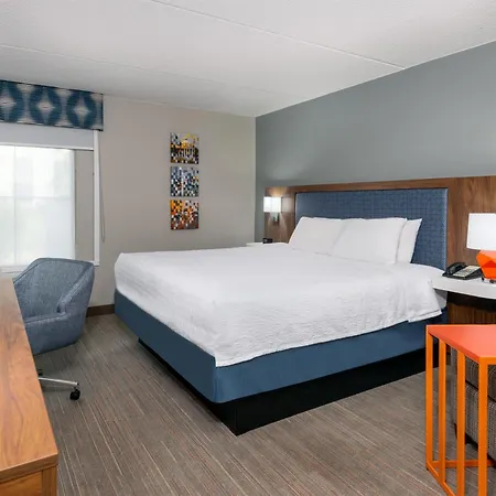 Hampton Inn & Suites Charlottesville At The University-3