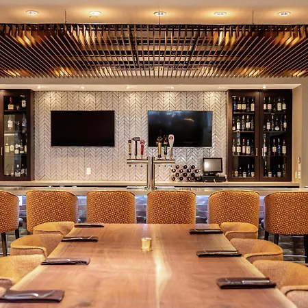 Doubletree By Hilton Kitchener-2