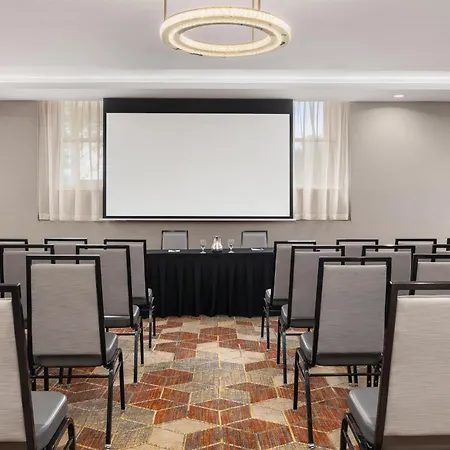 Doubletree By Hilton Kitchener-3