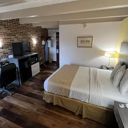 Travelodge By Wyndham Wytheville-2