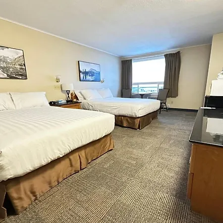 Travelodge By Wyndham Amherst-2