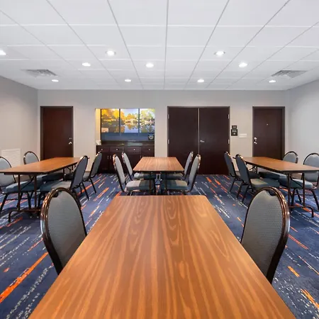 Hampton Inn & Suites Harvey New Orleans Westbank-3