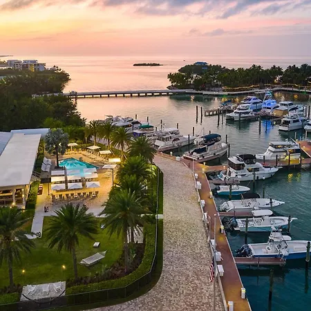Faro Blanco Resort Marathon Florida Keys, Curio By Hilton-3